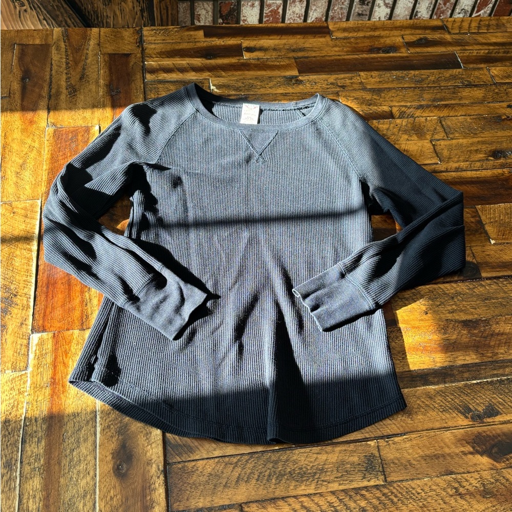 Faded Glory Black Ribbed Crewneck